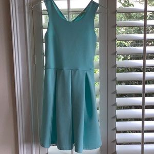 Beautiful dress girls sz 16.